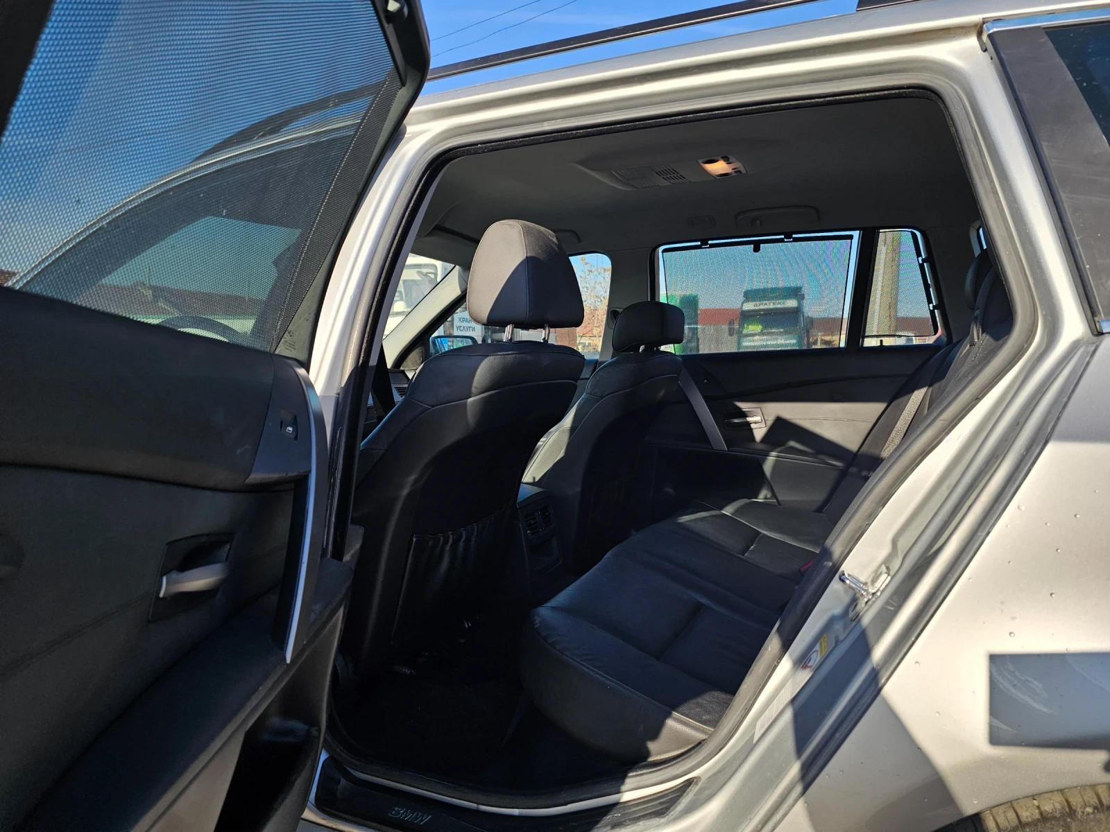 BMW 525 М54 192кс 1 собственик 2 комплекта гуми и джанти, снимка 10 - Автомобили и джипове - 53757026