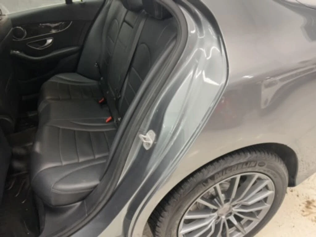 Mercedes-Benz C 300 АвтоКредит* (ЦЕНА ДО БГ), снимка 14 - Автомобили и джипове - 53999795