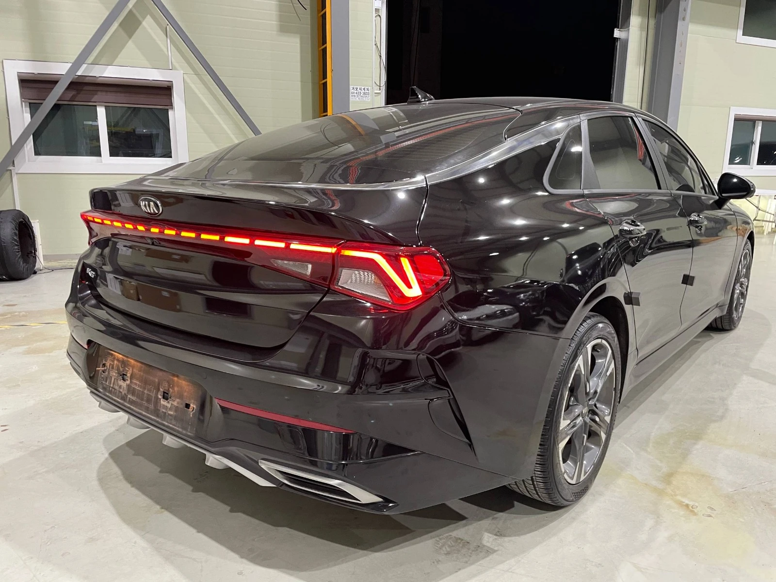 Kia K5 2.0 MPI ! Noblesse !, снимка 8 - Автомобили и джипове - 54137780