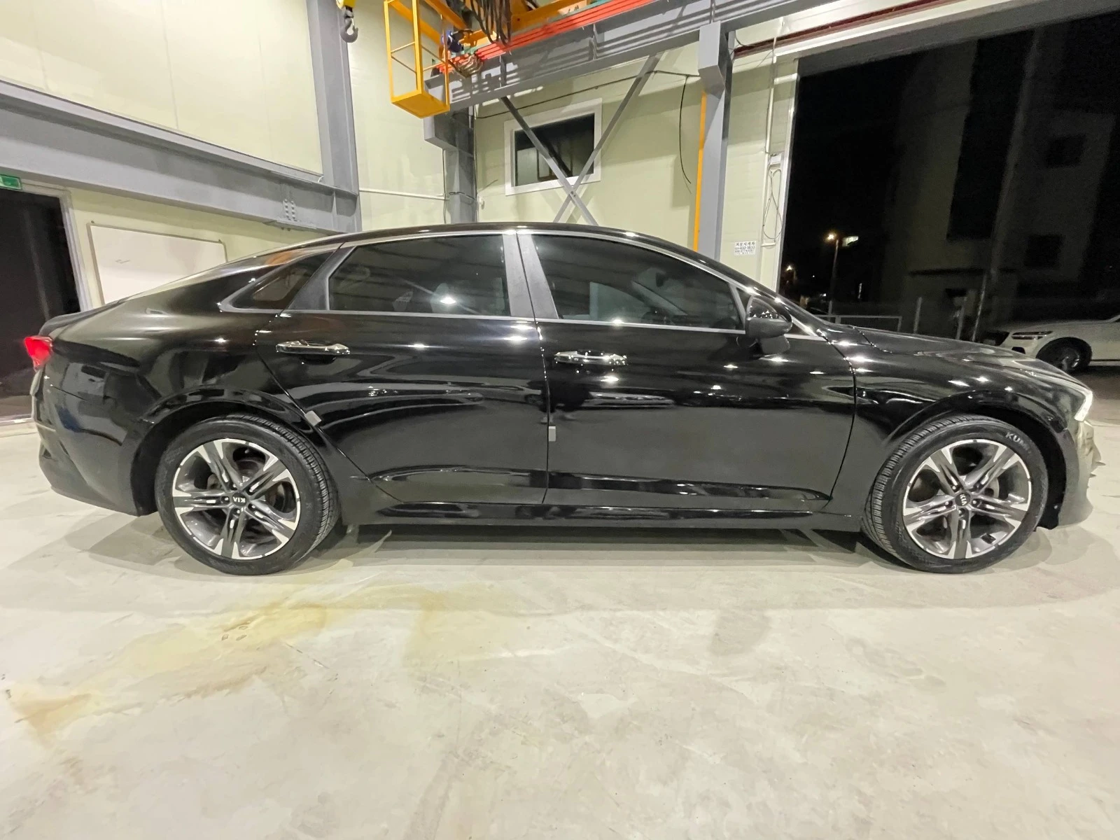 Kia K5 2.0 MPI ! Noblesse !, снимка 5 - Автомобили и джипове - 54137780