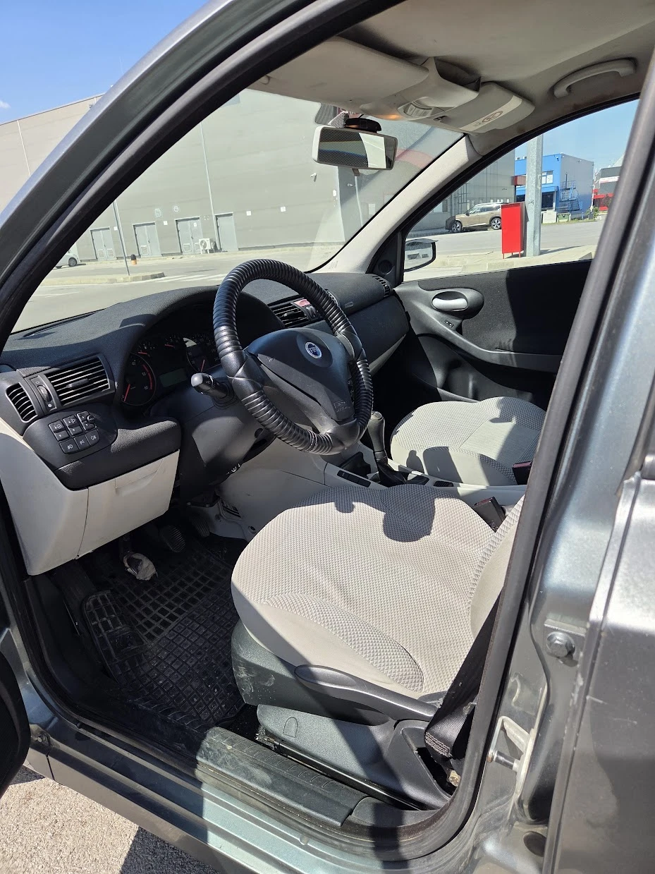 Fiat Stilo 1.9 16V JTD (140 Hp), снимка 2 - Автомобили и джипове - 54495775