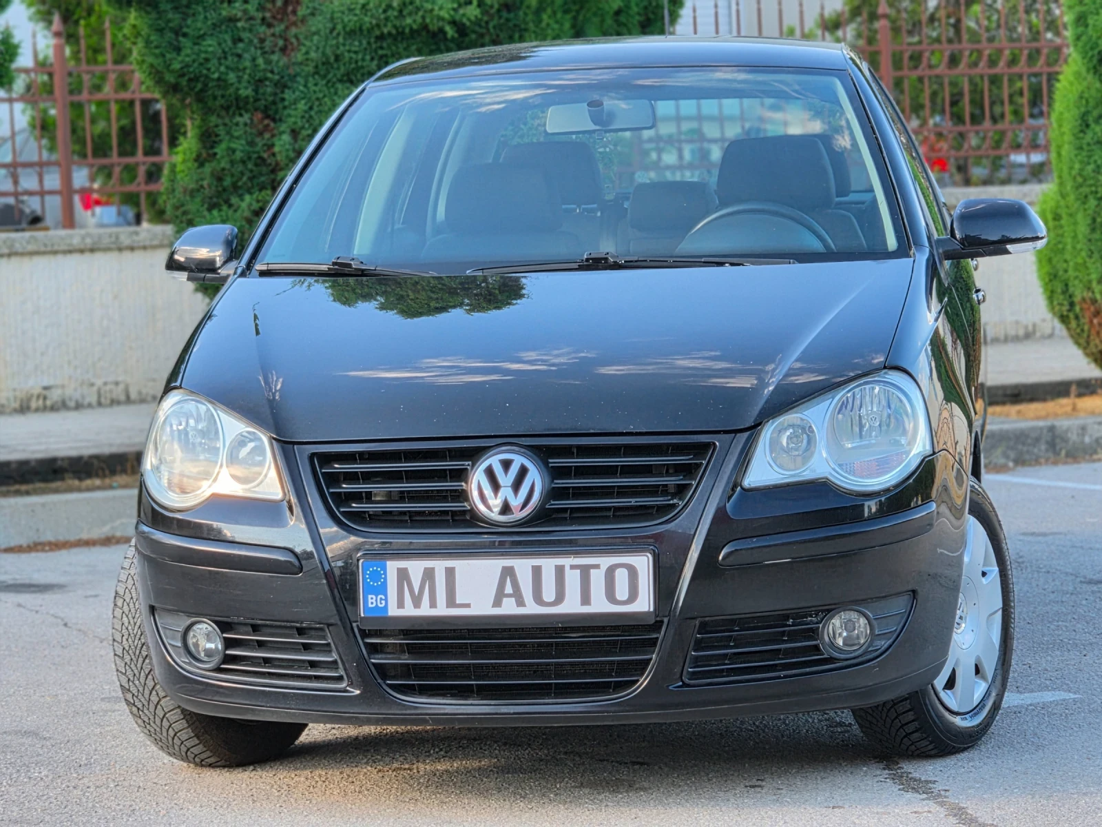 VW Polo 1.2i 64hp * КЛИМАТРОНИК * EURO 4 * , снимка 5 - Автомобили и джипове - 54663530