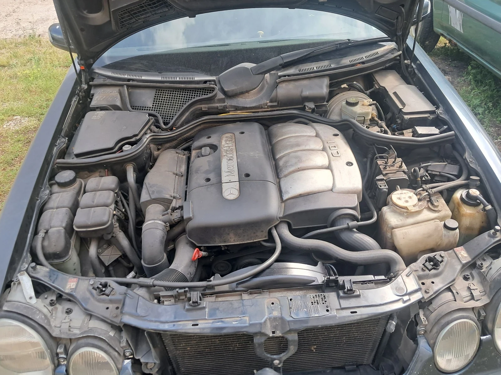 Mercedes-Benz E 220 W 210, снимка 5 - Автомобили и джипове - 54710809