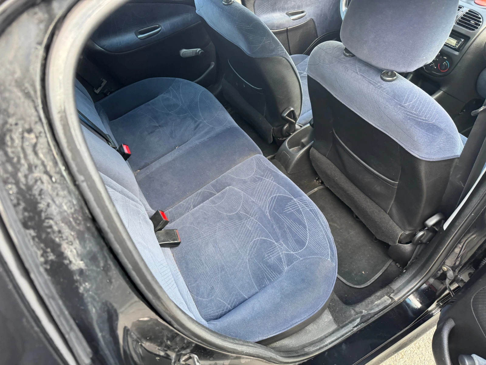 Peugeot 206 1.4 i, снимка 15 - Автомобили и джипове - 55266091