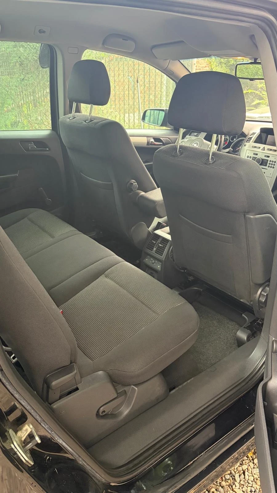Opel Zafira OPC LINE / 150ps, снимка 15 - Автомобили и джипове - 55602799