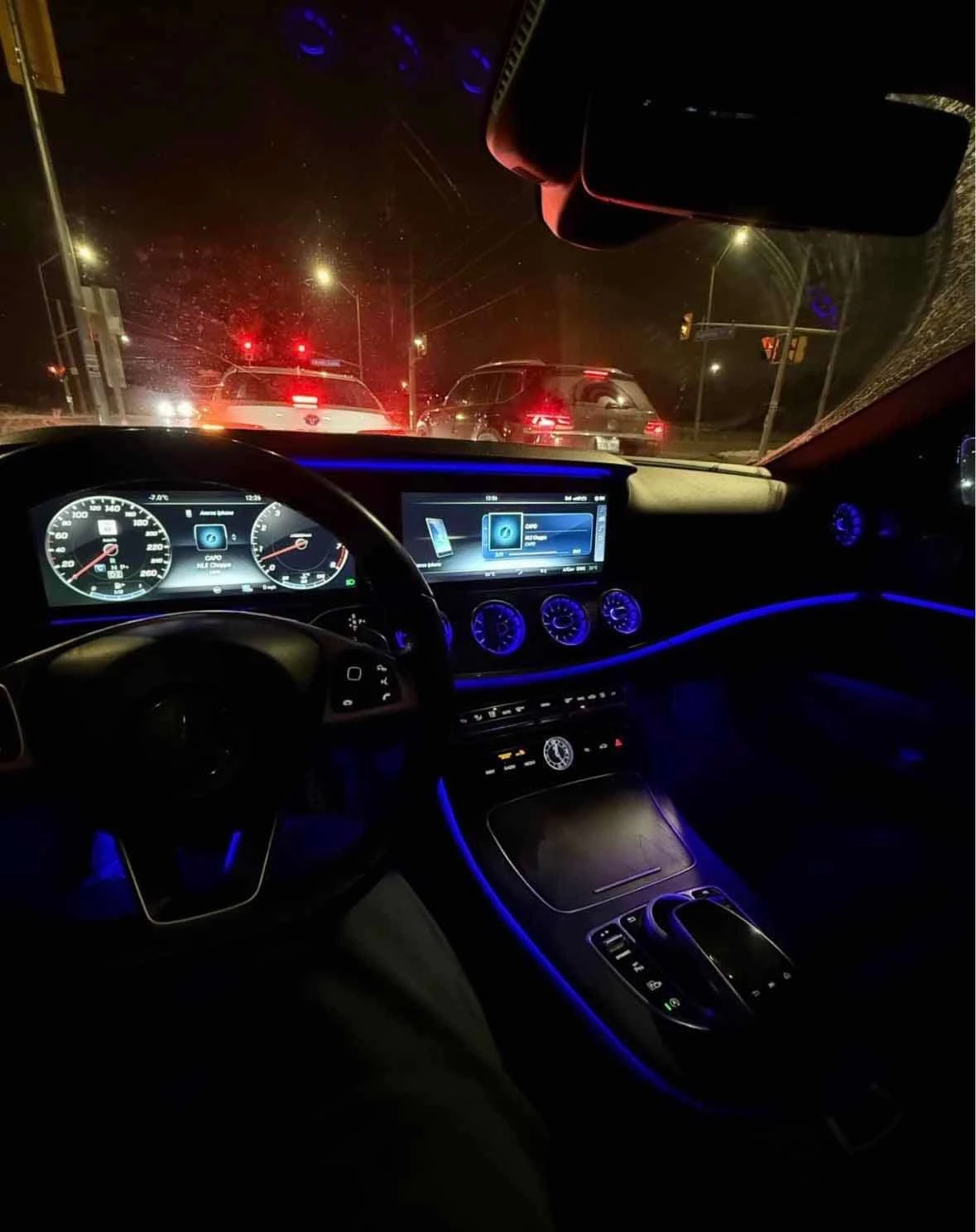 Mercedes-Benz E 400 COUPE * AMG PACK* ДИСТРОНИК* 360 КАМЕРА* BURMESTER, снимка 7 - Автомобили и джипове - 55614251