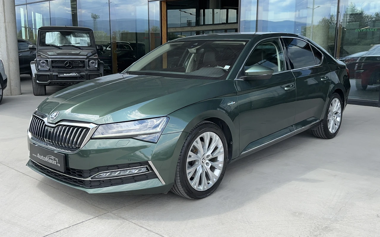 Skoda Superb 2.0 TDI DSG Laurin & Klement, снимка 2 - Автомобили и джипове - 55636102