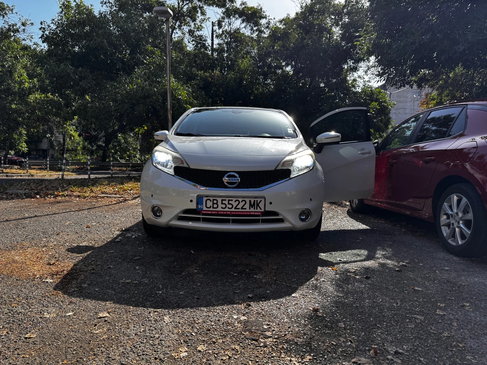 Nissan Note, снимка 3 - Автомобили и джипове - 55878441