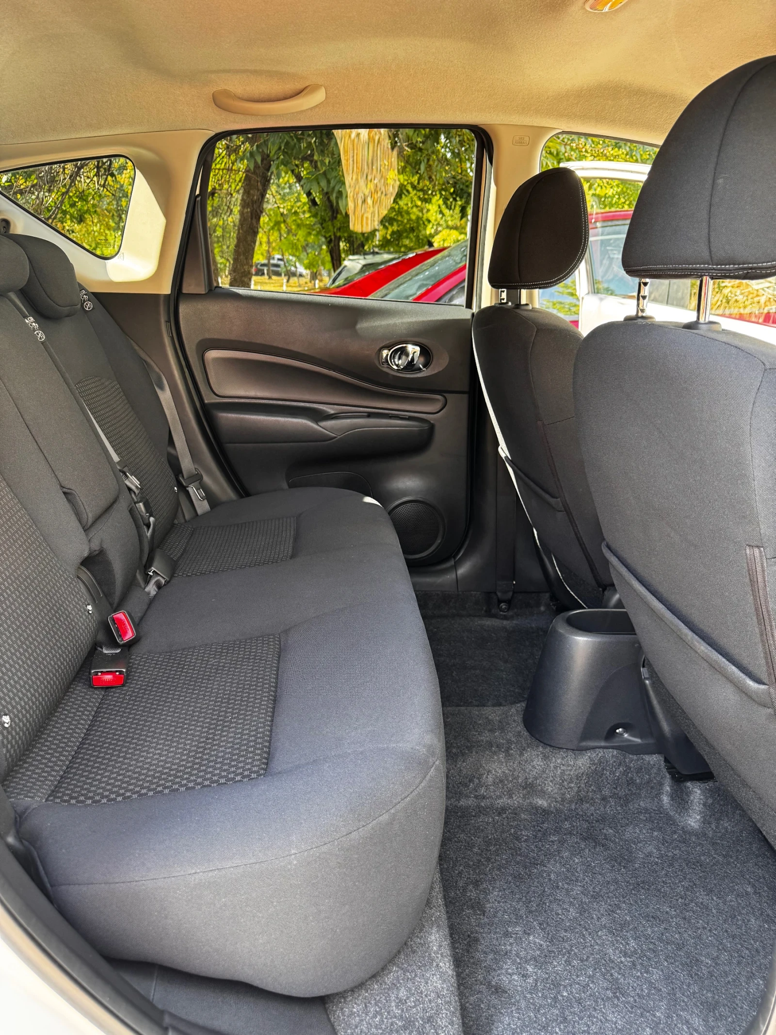 Nissan Note, снимка 5 - Автомобили и джипове - 55878441