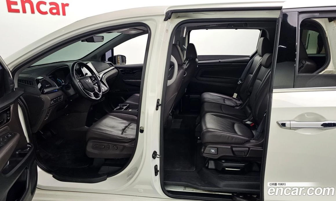 Honda Odyssey 3.5 5th, снимка 10 - Автомобили и джипове - 56122920