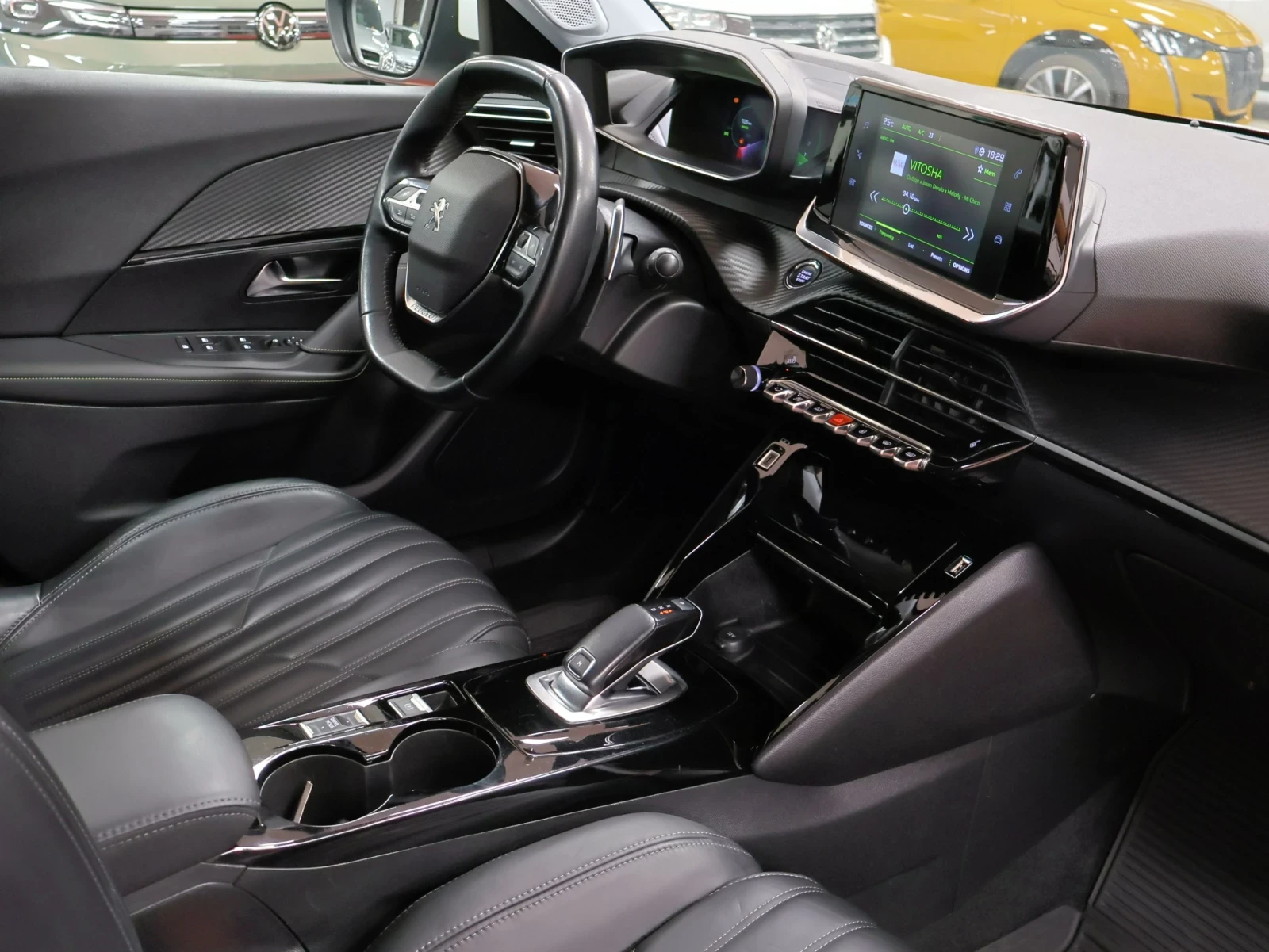 Peugeot 2008 1.5 HDI | EAT8 | Allure Plus, снимка 9 - Автомобили и джипове - 56275429
