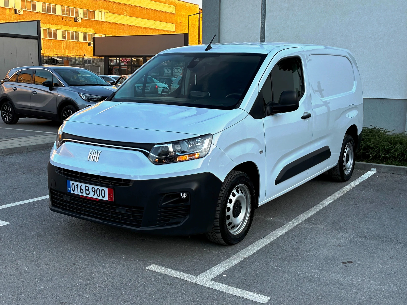 Fiat Doblo 1.5D Дълга база! Обслужен!, снимка 2 - Автомобили и джипове - 56429070