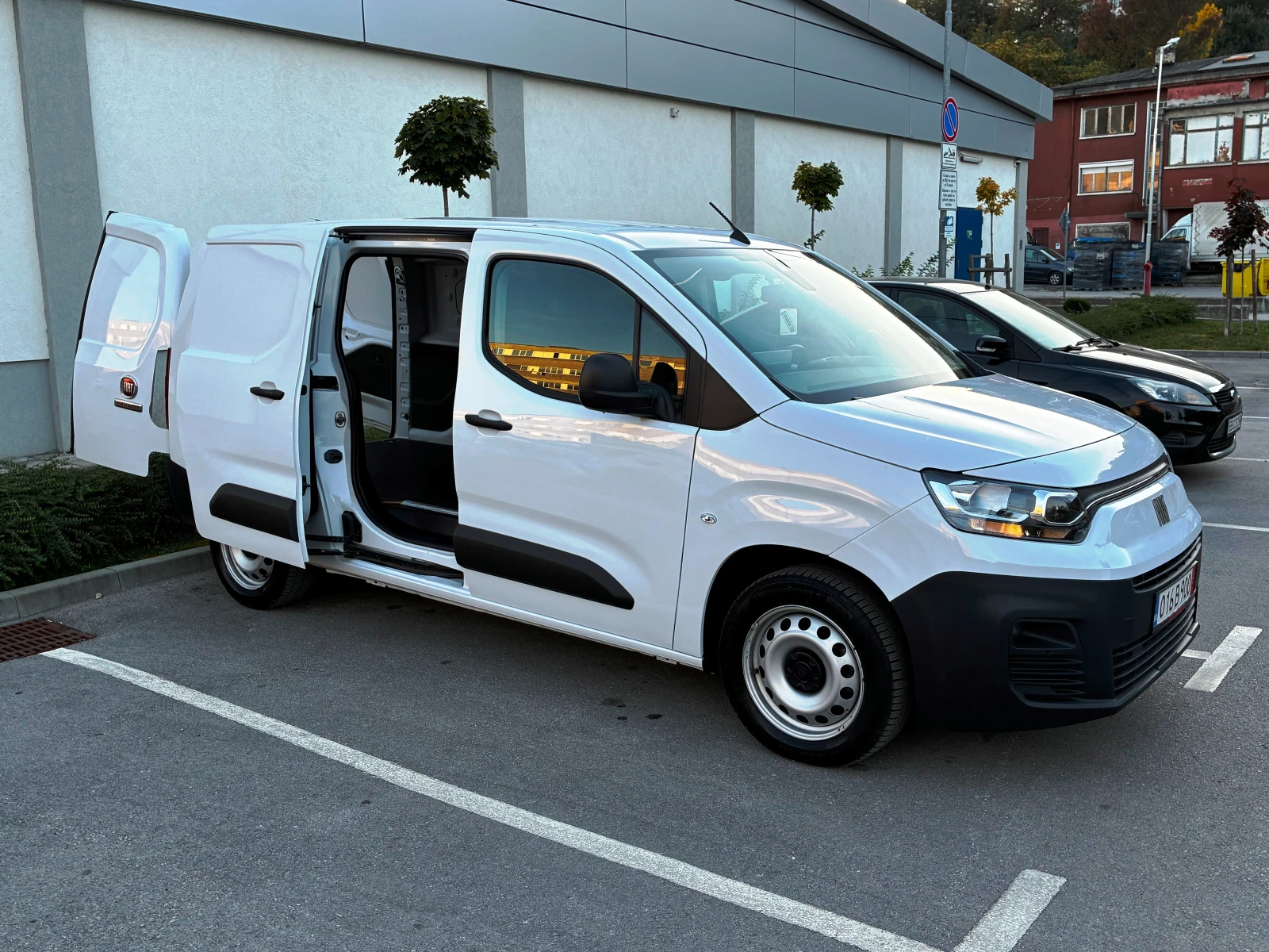 Fiat Doblo 1.5D Дълга база! Обслужен!, снимка 7 - Автомобили и джипове - 56429070