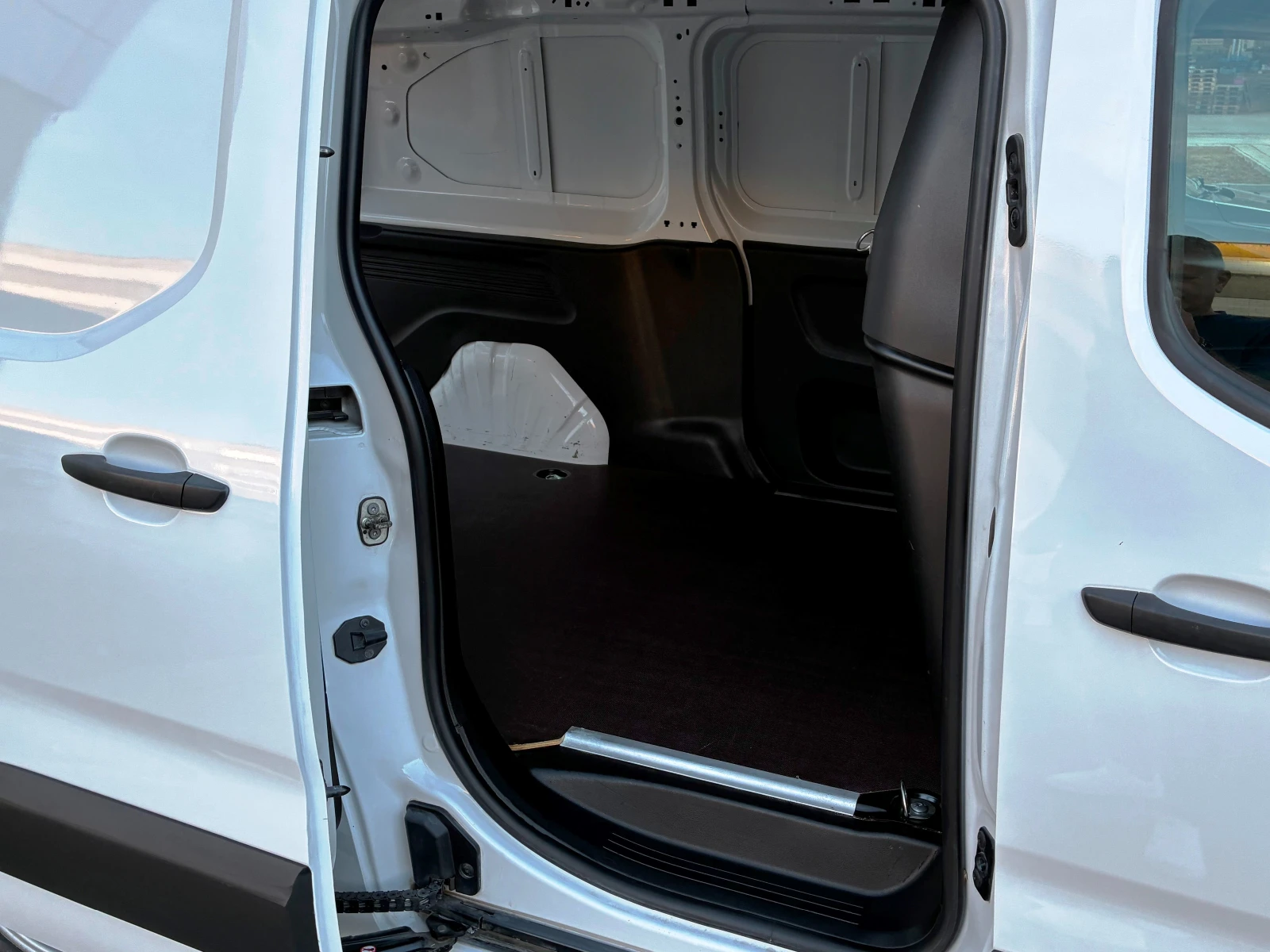 Fiat Doblo 1.5D Дълга база! Обслужен!, снимка 6 - Автомобили и джипове - 56429070