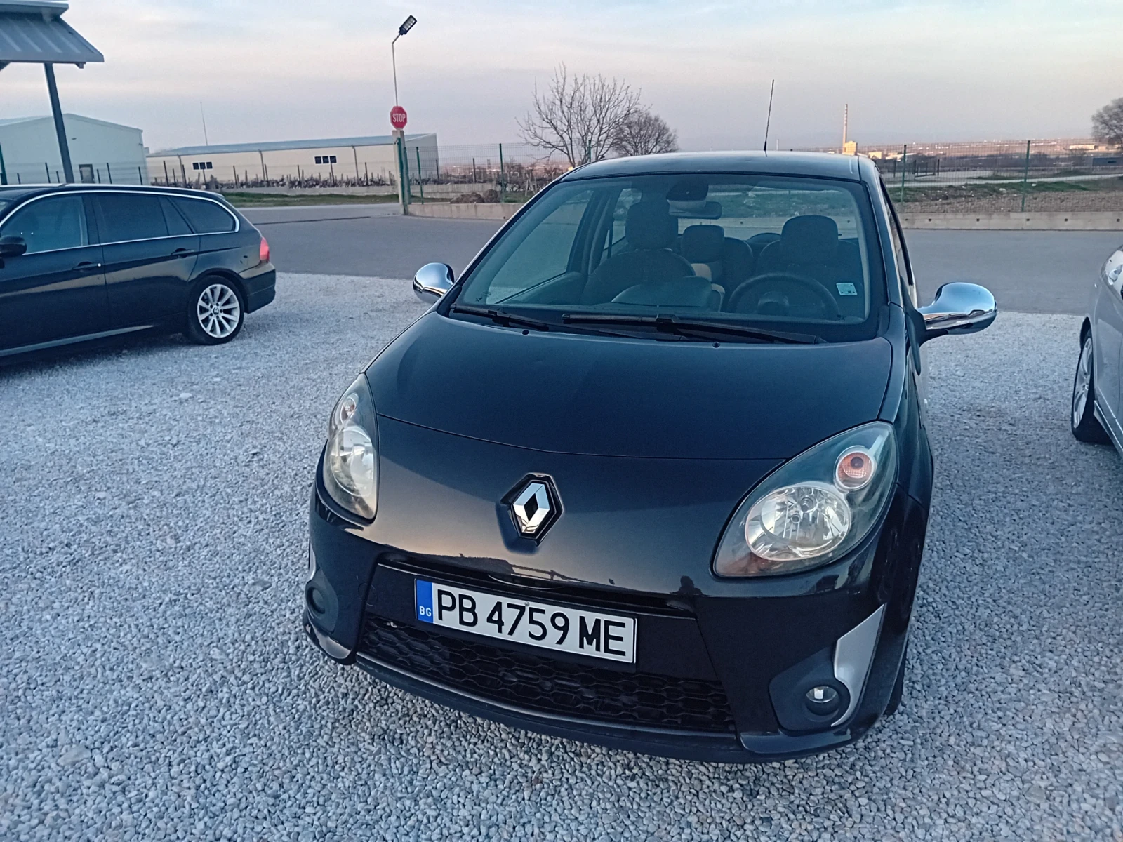Renault Twingo, снимка 2 - Автомобили и джипове - 56729081