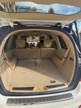 Mercedes-Benz GL 550 388, снимка 17
