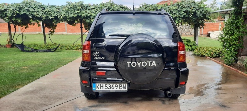 Toyota Rav4, снимка 17 - Автомобили и джипове - 46357167