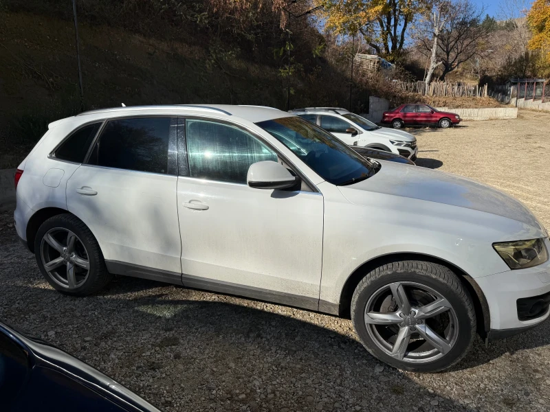 Audi Q5 3.0TDI, снимка 4 - Автомобили и джипове - 48113808