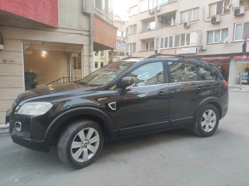 Chevrolet Captiva, снимка 3 - Автомобили и джипове - 52555605