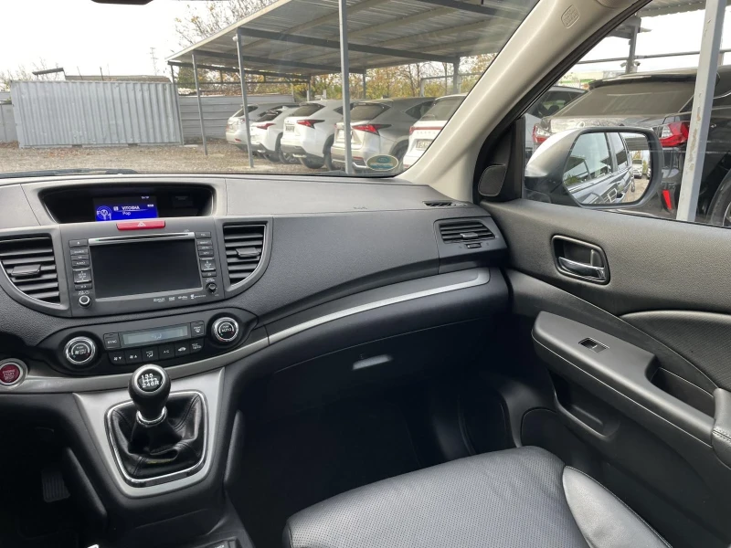 Honda Cr-v ШВЕЙЦАРИЯ/2.0i-155к.с./4x4/КОЖА/НАВИ/ФУЛЛ, снимка 13 - Автомобили и джипове - 52301173