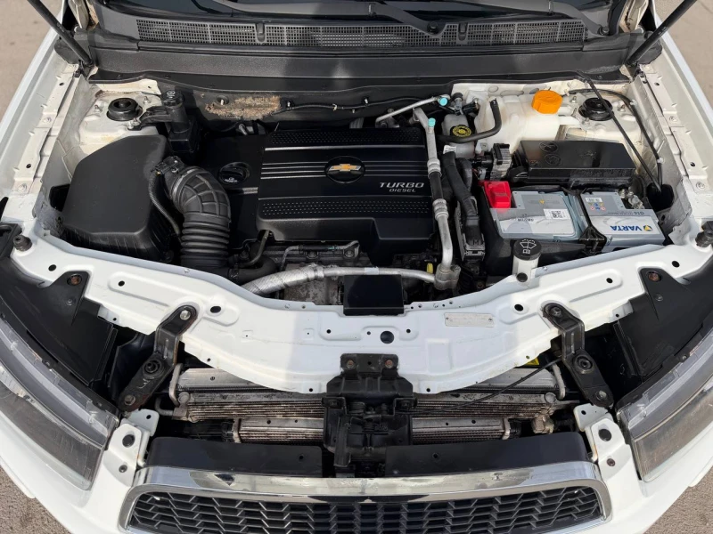 Chevrolet Captiva 2.2VCDi АВТОМАТИК 7МЕСТА 4x4 NAVI, снимка 17 - Автомобили и джипове - 53375144