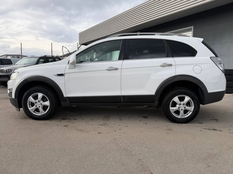 Chevrolet Captiva 2.2VCDi АВТОМАТИК 7МЕСТА 4x4 NAVI, снимка 7 - Автомобили и джипове - 53375144