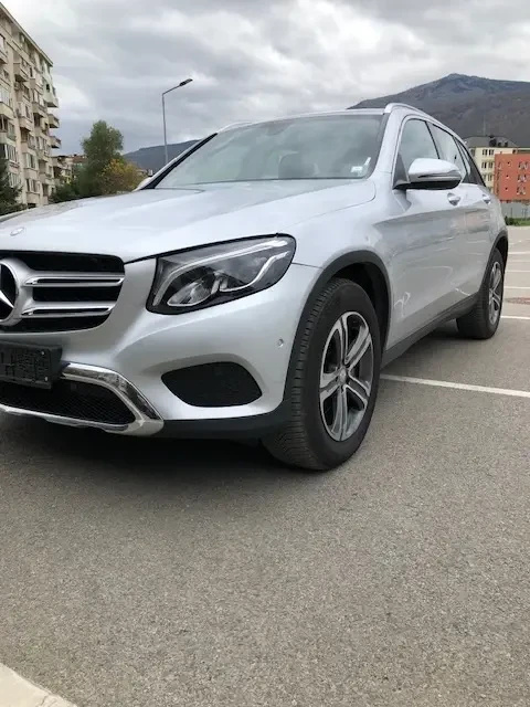 Mercedes-Benz GLC 220, снимка 2 - Автомобили и джипове - 47353957