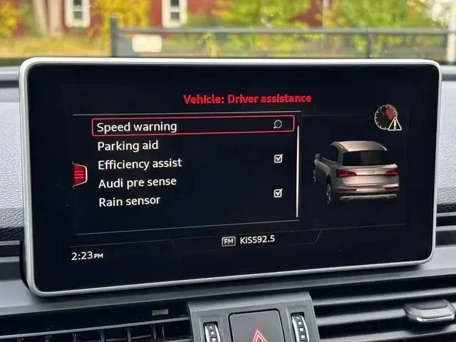 Audi Q5 / Progressiv S Line / quattro AWD / 360  / CARFAX , снимка 12 - Автомобили и джипове - 53362735