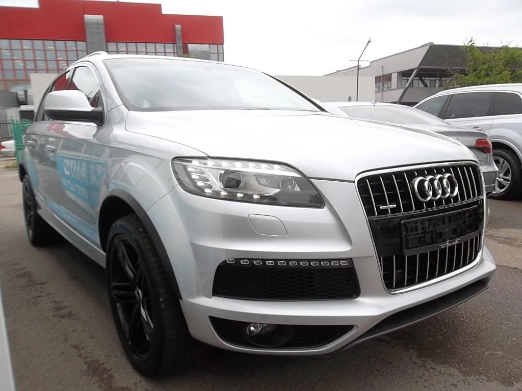 Audi Q7 3.0d/S-LINE/8g/FACE/LED+ PANO+ 7мес/ТОП/ - изображение 4