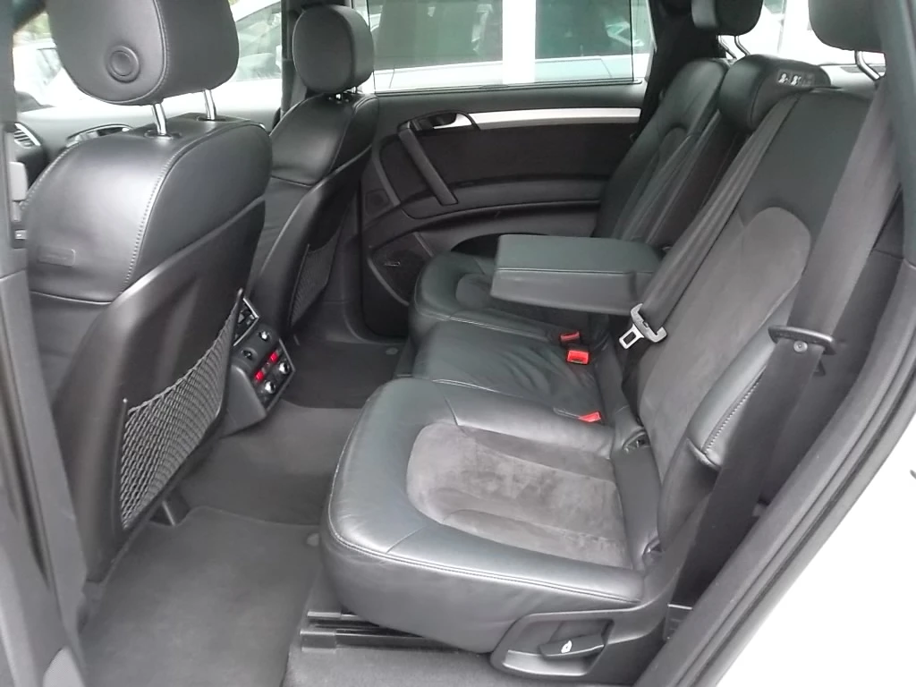 Audi Q7 3.0d/S-LINE/8g/FACE/LED+ PANO+ 7мес/ТОП/ - изображение 9