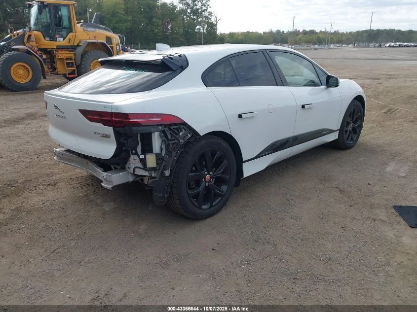 Jaguar I-Pace * EV400 AWD* КУПИ СЕГА* ФИКС.ЦЕНА*  - изображение 10