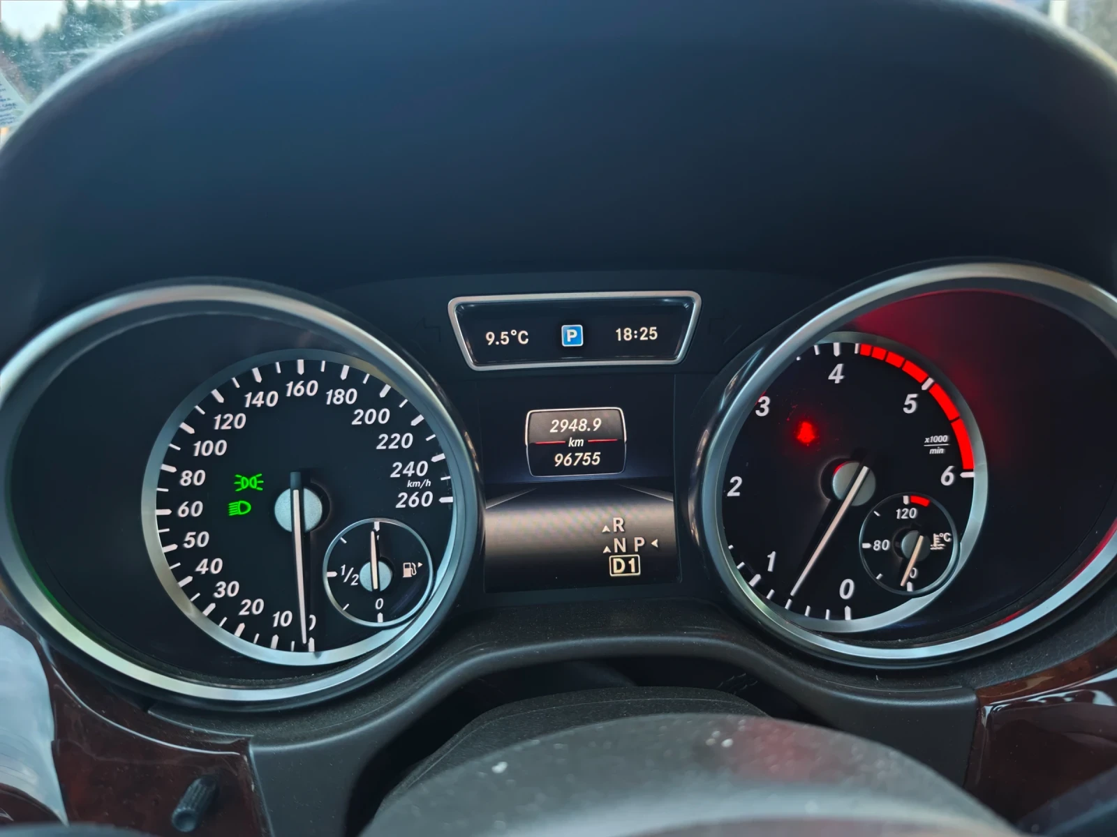 Mercedes-Benz ML 350, снимка 6 - Автомобили и джипове - 53828048