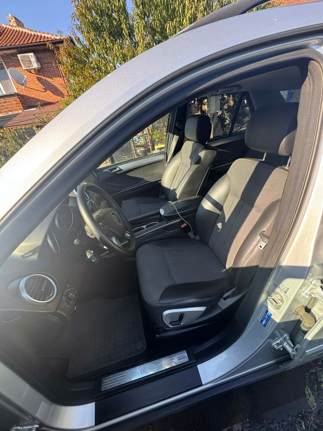 Mercedes-Benz ML ML 280cdi, снимка 6 - Автомобили и джипове - 53825730