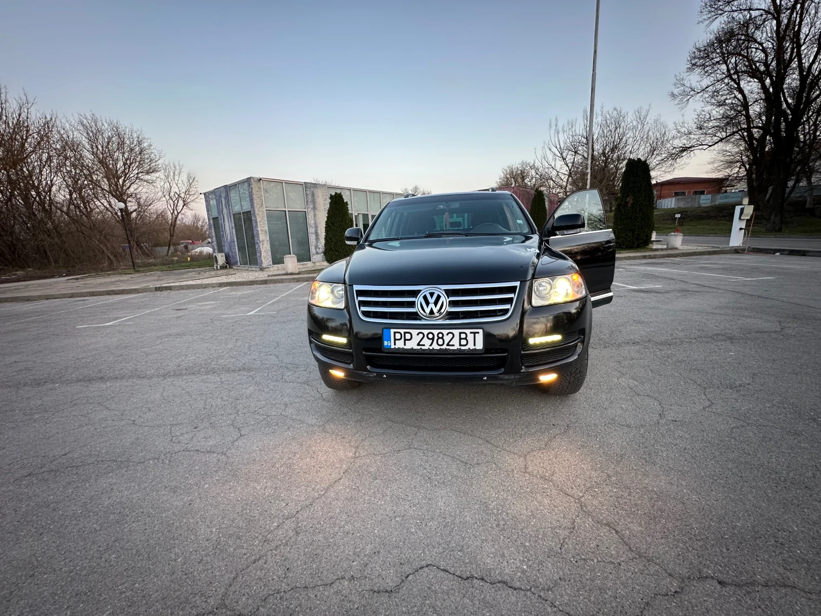 VW Touareg R5, снимка 8 - Автомобили и джипове - 53854272