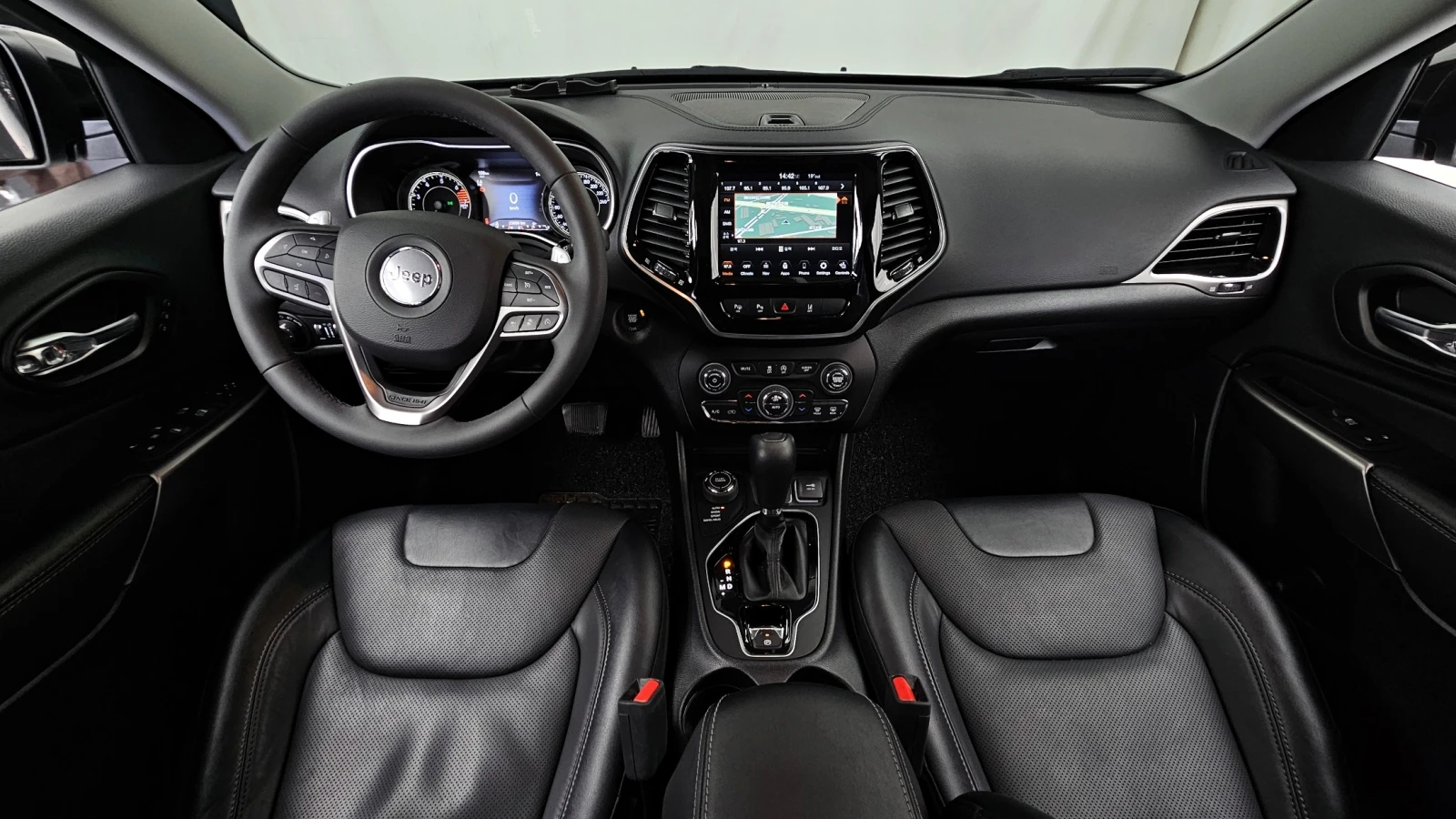 Jeep Compass (KL) * 2.4 Limited AWD, снимка 14 - Автомобили и джипове - 54635996