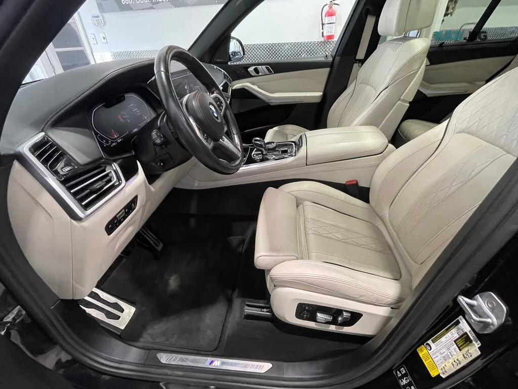 BMW X5 M40i * M-Package *  AвтоКредит * ЦЕНА ДО БГ, снимка 13 - Автомобили и джипове - 54738512