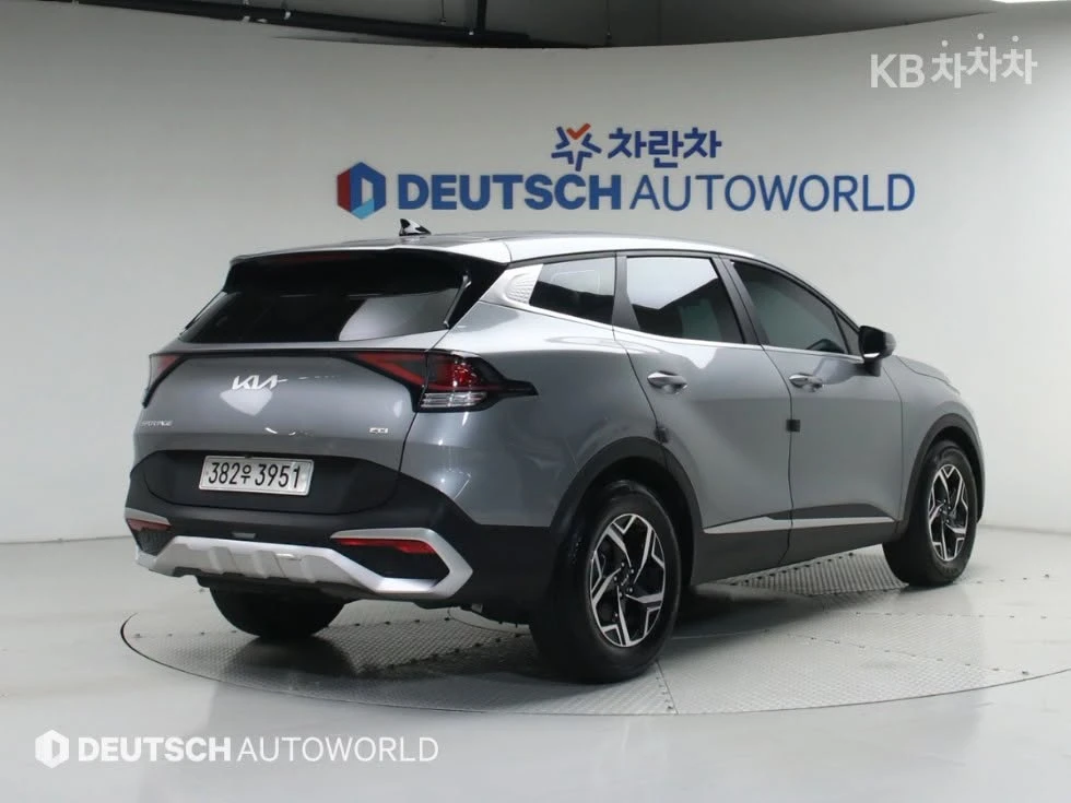 Kia Sportage * AWD* DIESEL* TRENDY* , снимка 2 - Автомобили и джипове - 54979230
