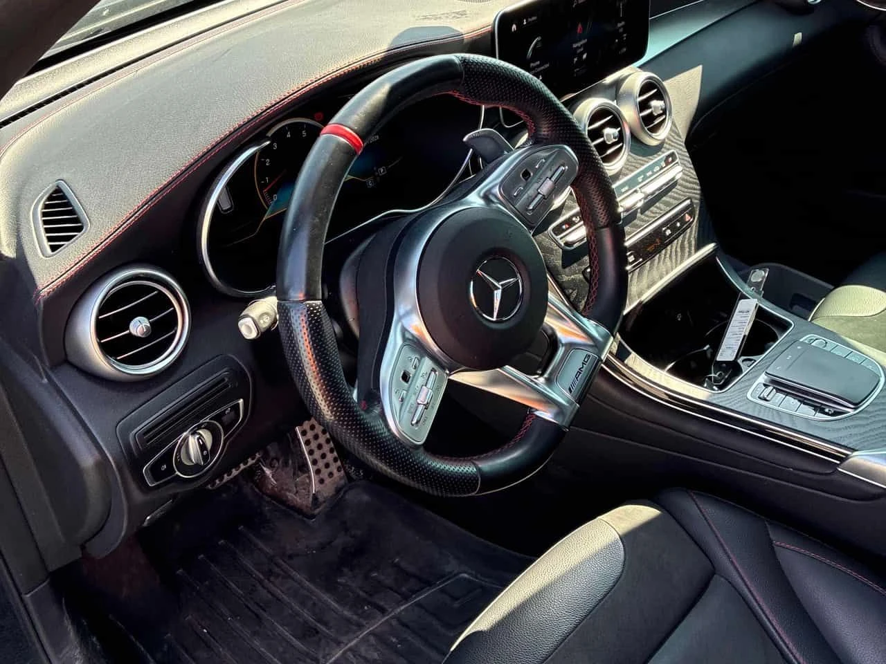 Mercedes-Benz GLC 43 AMG BURMESTER * PANO * АВТОКРЕДИТ, снимка 5 - Автомобили и джипове - 55193077