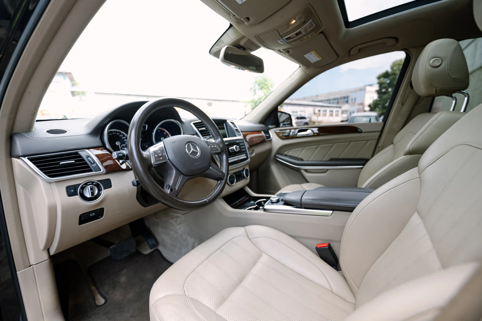 Mercedes-Benz GL 350 BlueTEC 4Matic, снимка 8 - Автомобили и джипове - 55441555