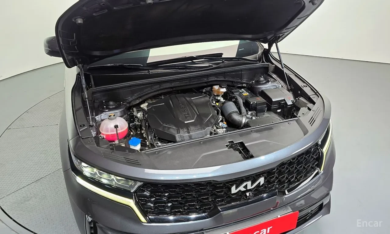 Kia Sorento 2.2 DIESEL AWD / GRAVITY / 360 КАМЕРИ /ОБДУХ/PANO , снимка 5 - Автомобили и джипове - 55752403