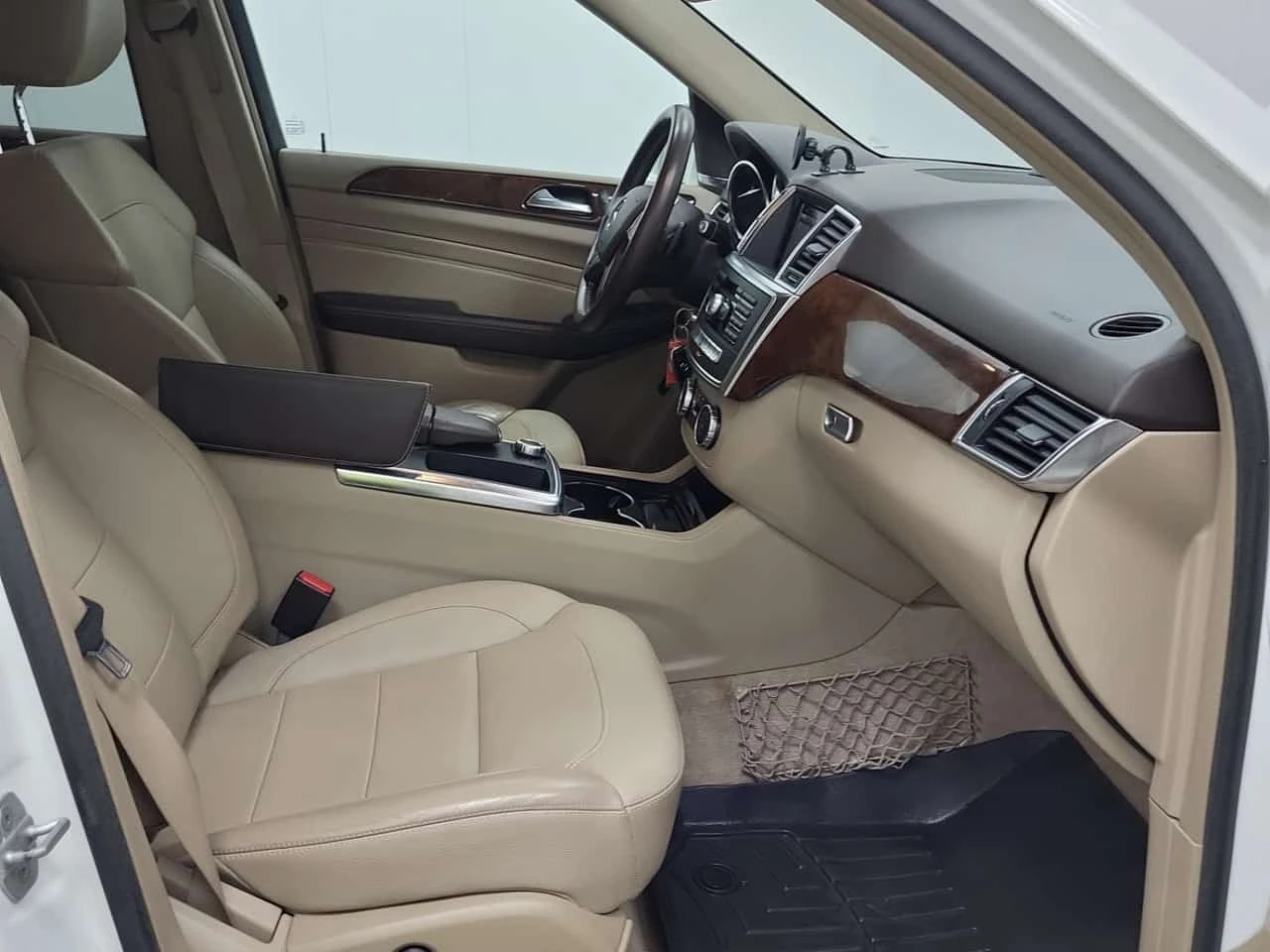 Mercedes-Benz ML 350 * BlueTEC * CARFAX * ОПЦИЯ ЗА ФИНАНСИРАНЕ, снимка 11 - Автомобили и джипове - 55777798