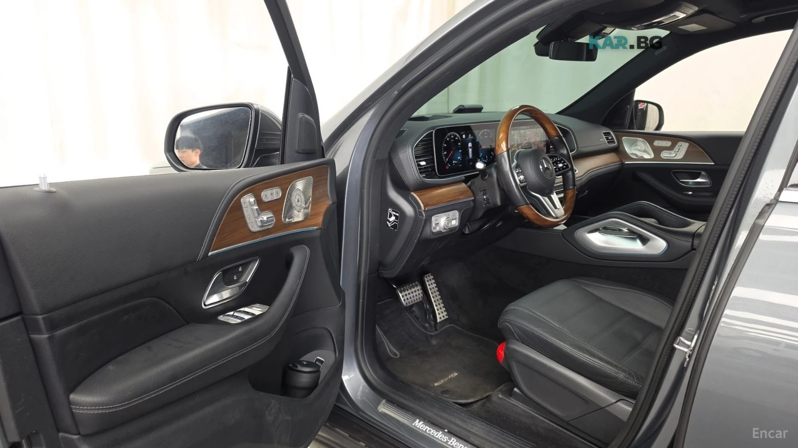 Mercedes-Benz GLS 400 4MATIC* BURMESTER* ОБДУХВАНЕ* ХЕДЪП* МАСАЖ* , снимка 10 - Автомобили и джипове - 55834961