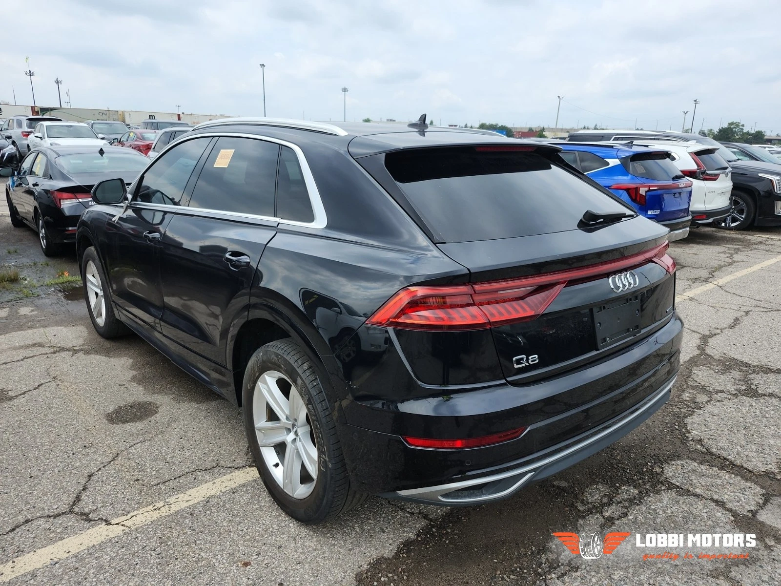 Audi Q8, снимка 4 - Автомобили и джипове - 56069765