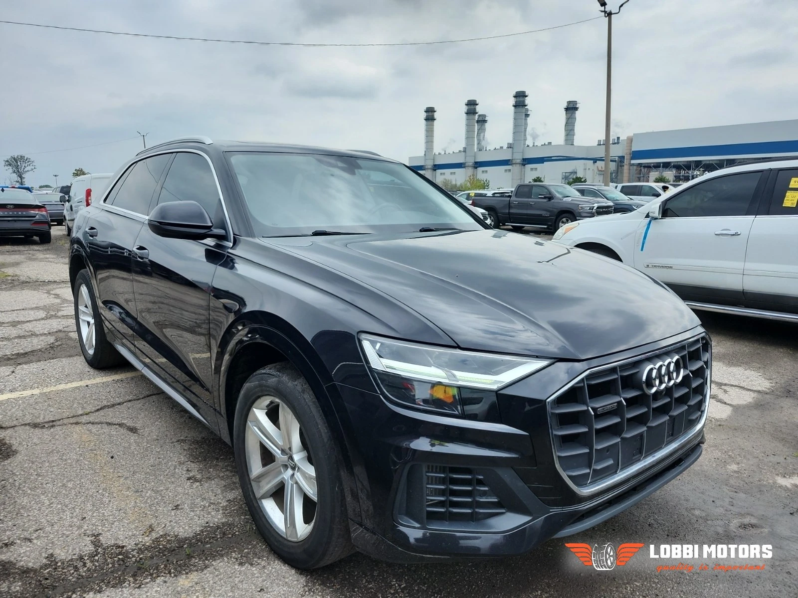 Audi Q8, снимка 2 - Автомобили и джипове - 56069765