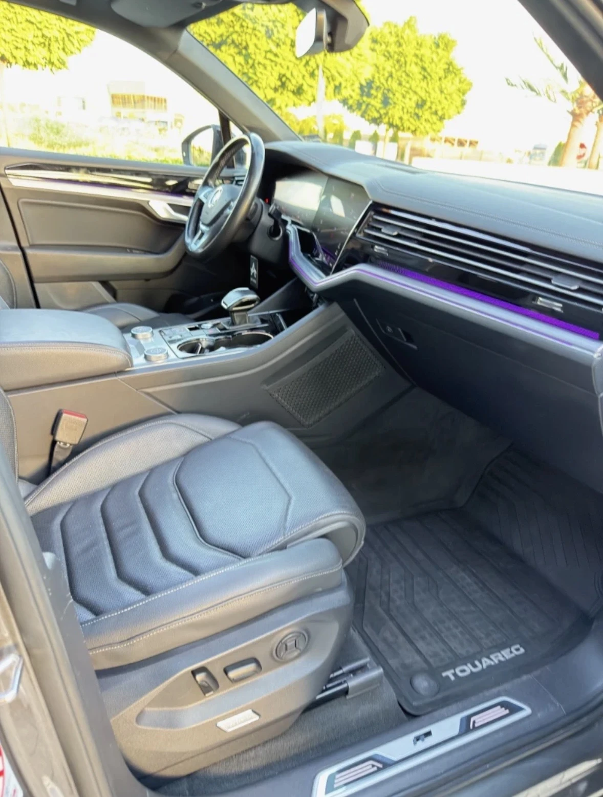 VW Touareg 3.0 R-Line, снимка 9 - Автомобили и джипове - 56577093