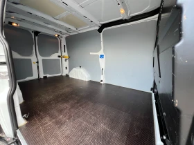 Ford Transit Custom 2.0TDCi ДЪЛГА БАЗА/3-МЕСТЕН/LED/PDC/Серв. история/, снимка 12
