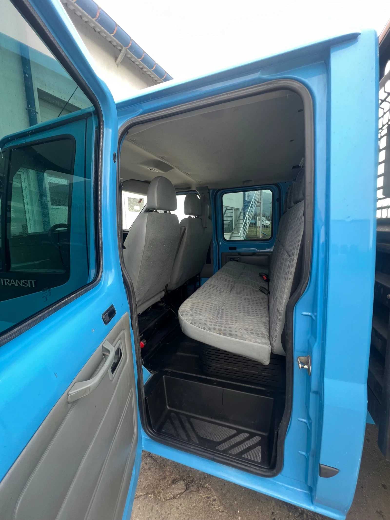 Ford Transit 2013г. / Климатик / 6-местен - изображение 10