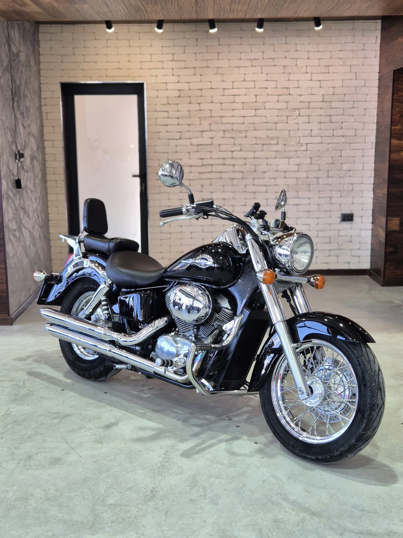 Honda Shadow VT750 C2 Категория А2!!! Нов внос ШВЕЙЦАРИЯ! ТОП! | Auto.bg — изображение 1