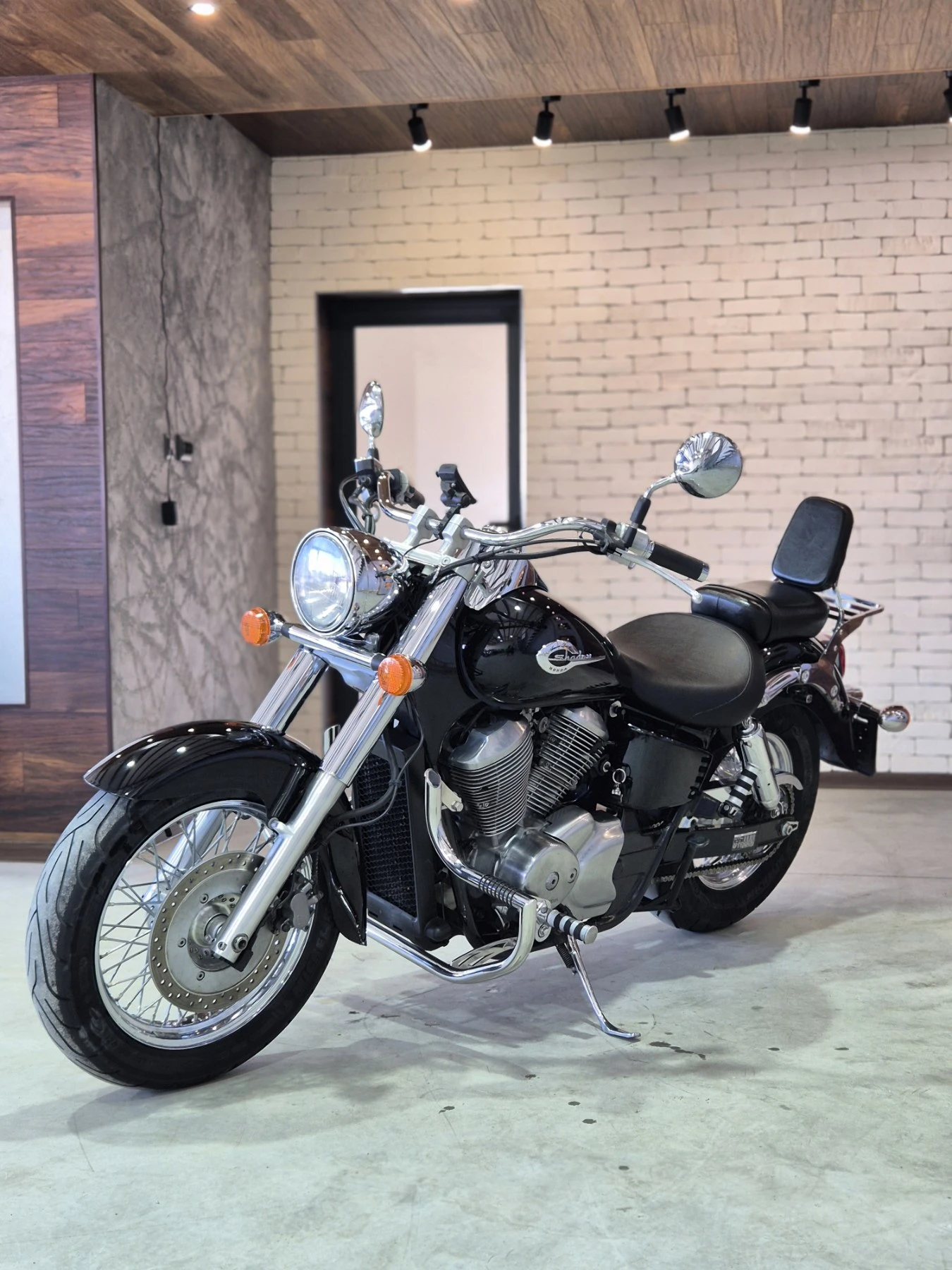 Honda Shadow VT750 C2 Категория А2!!! Нов внос ШВЕЙЦАРИЯ! ТОП!, снимка 3 - Мотоциклети и мототехника - 54113669