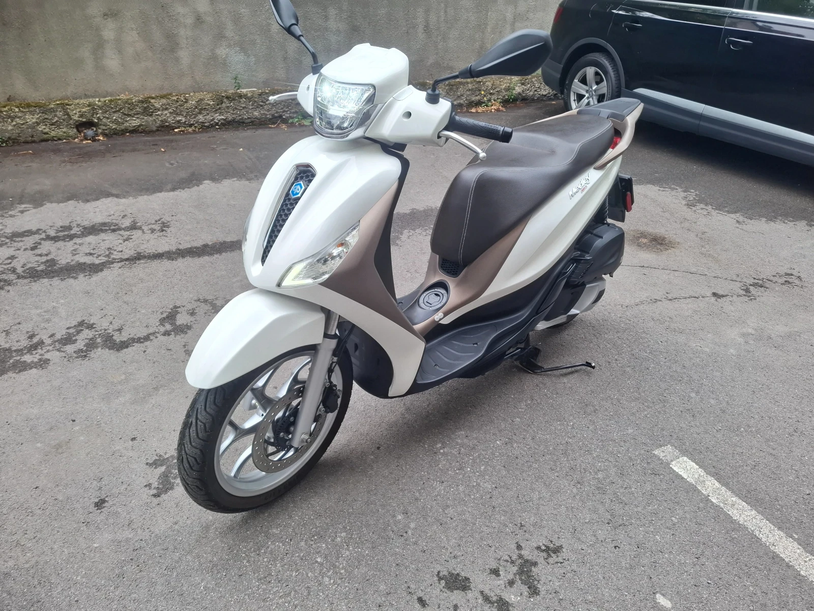 Piaggio Medley 125 is-abs, снимка 10 - Мотоциклети и мототехника - 55145580